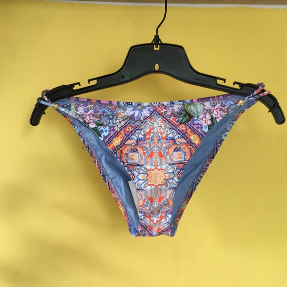 Nanette Lepore Swim Festival A Cannes Top & Bottom - Picture 5 of 11